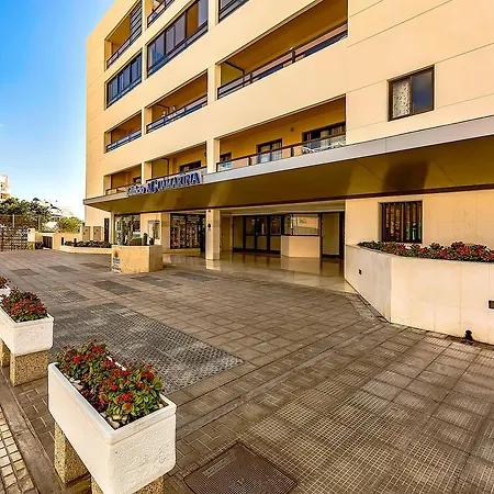 Golf 17agu10 Apartment *